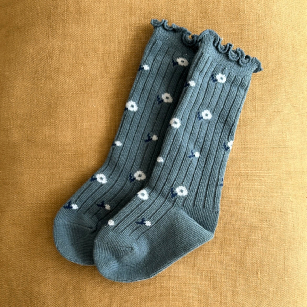 Lettuce Floral Kneesocks (Blue)