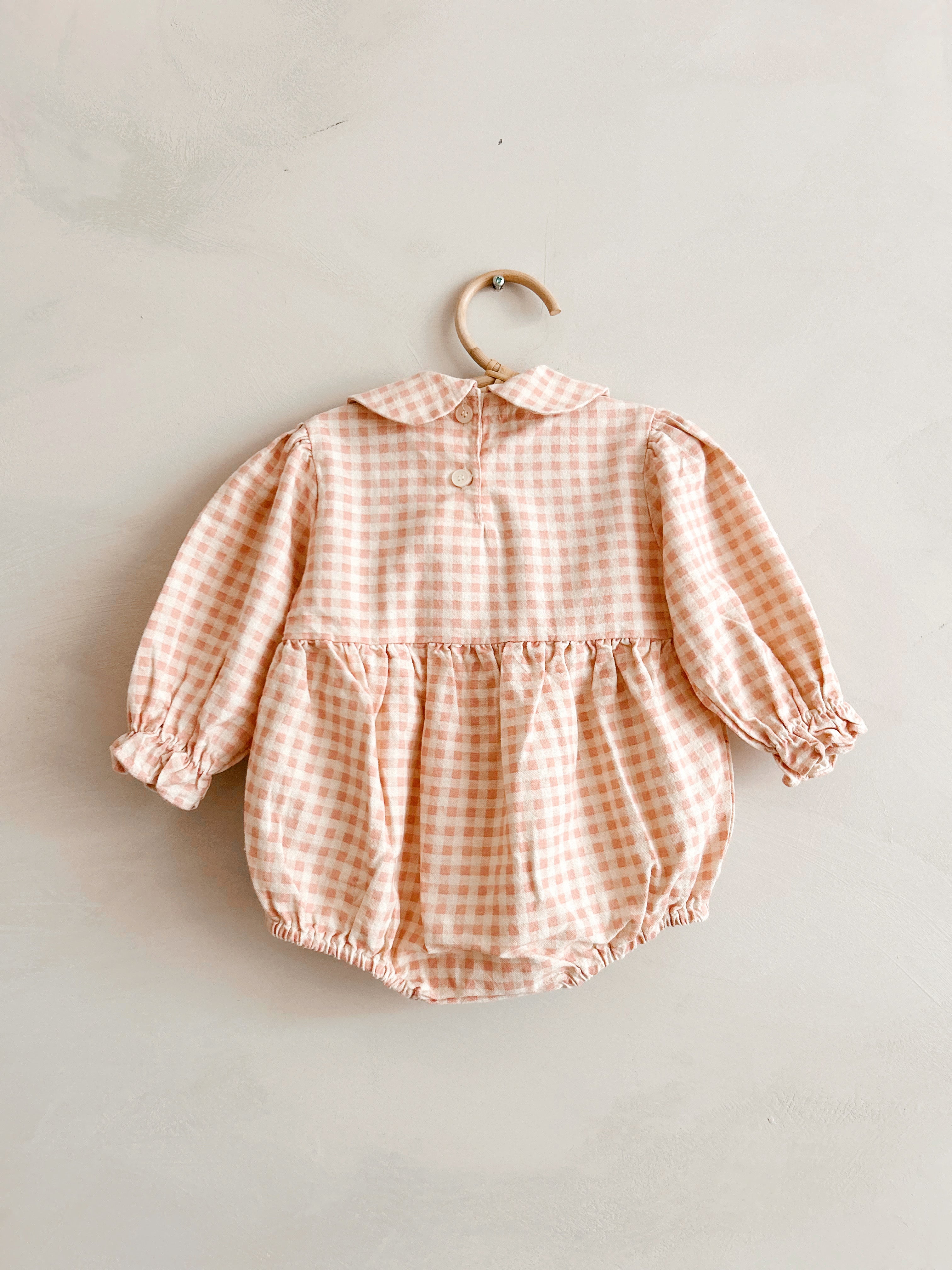 Neneru Peter Rabbit Romper (Dusty Rose)