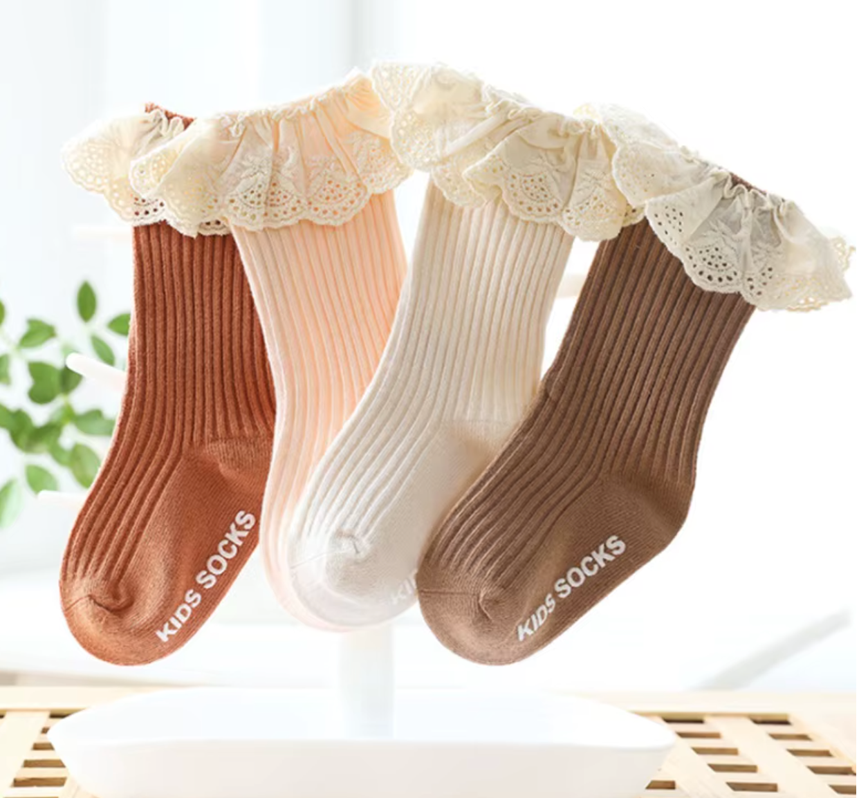 Bebe Lace Kneesocks (5 Colours)